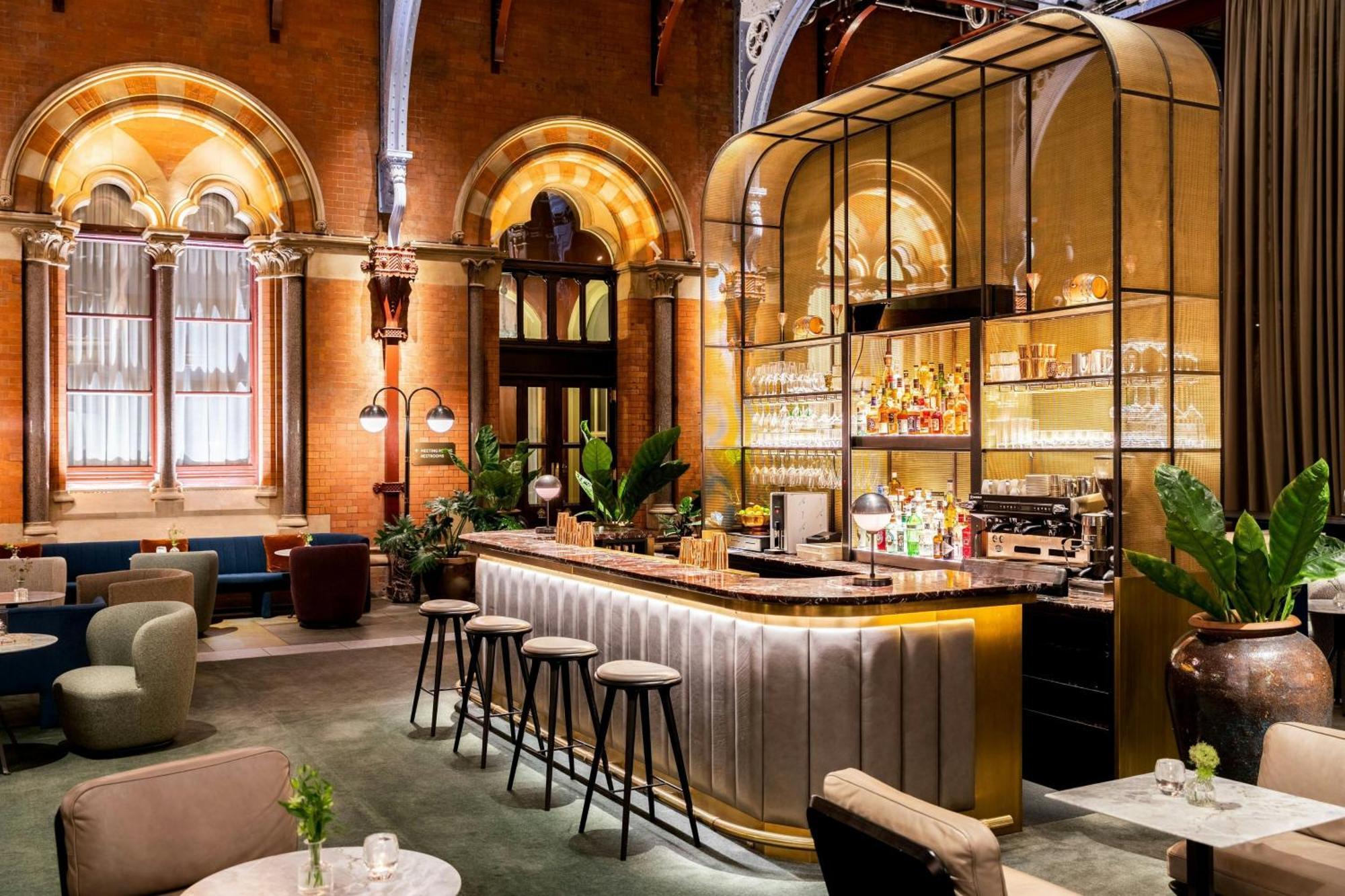 St. Pancras London, Autograph Collection 5* London